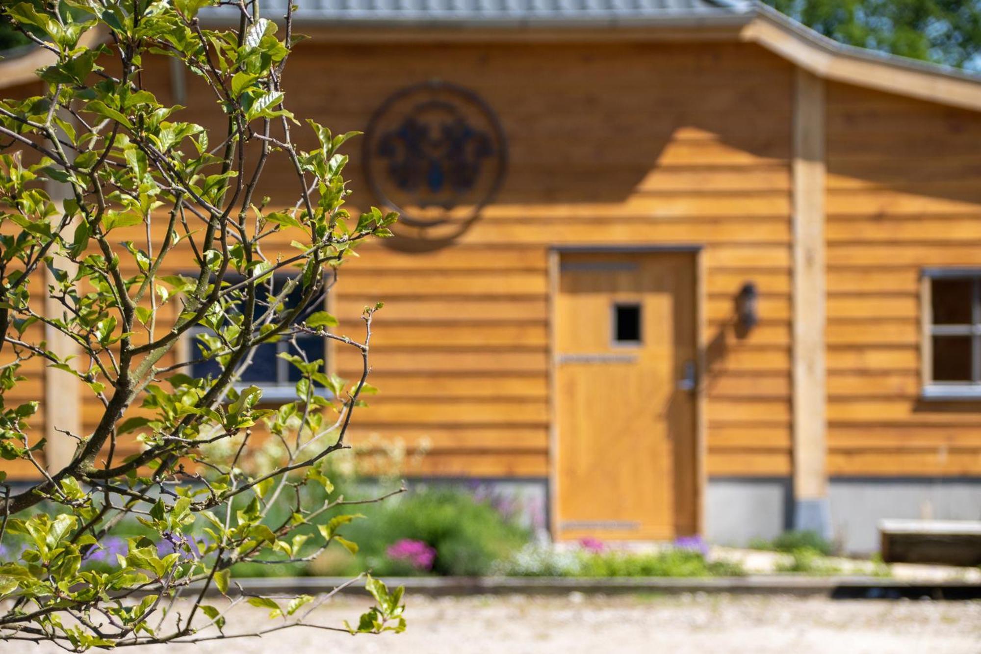 Magnolia Hoeve - Unieke Bestemming Voor Paardenliefhebbers En Bijzondere Overnachtingen In De Natuur Ledeacker Eksteriør billede